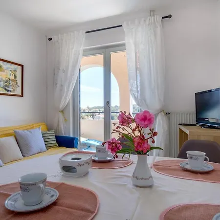 Nadalina Apartman Veli Lošinj