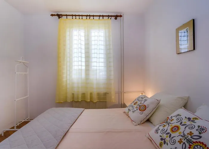 Nadalina Appartement *