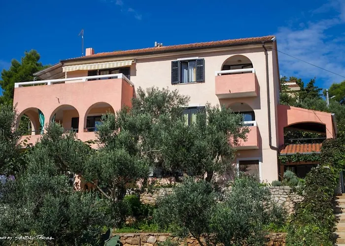 Apartman Nadalina *