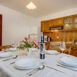 Nadalina * Veli Lošinj